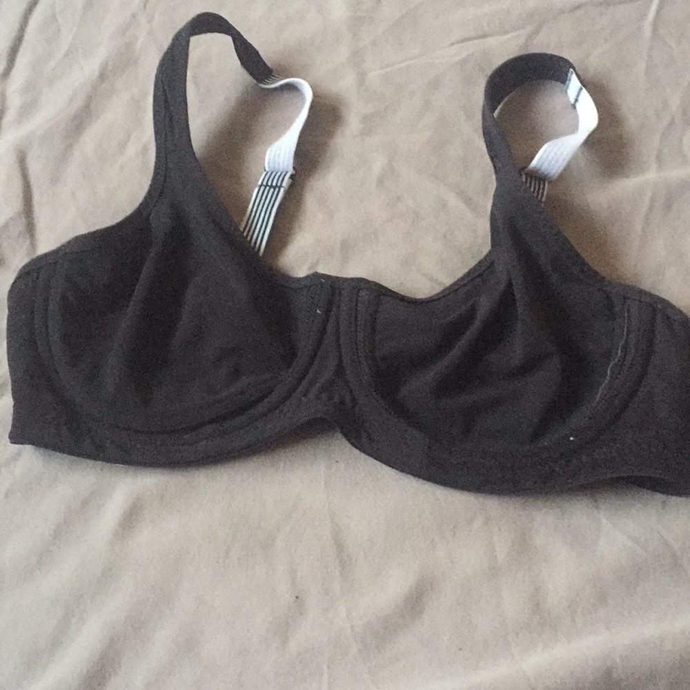 Lululemon bra